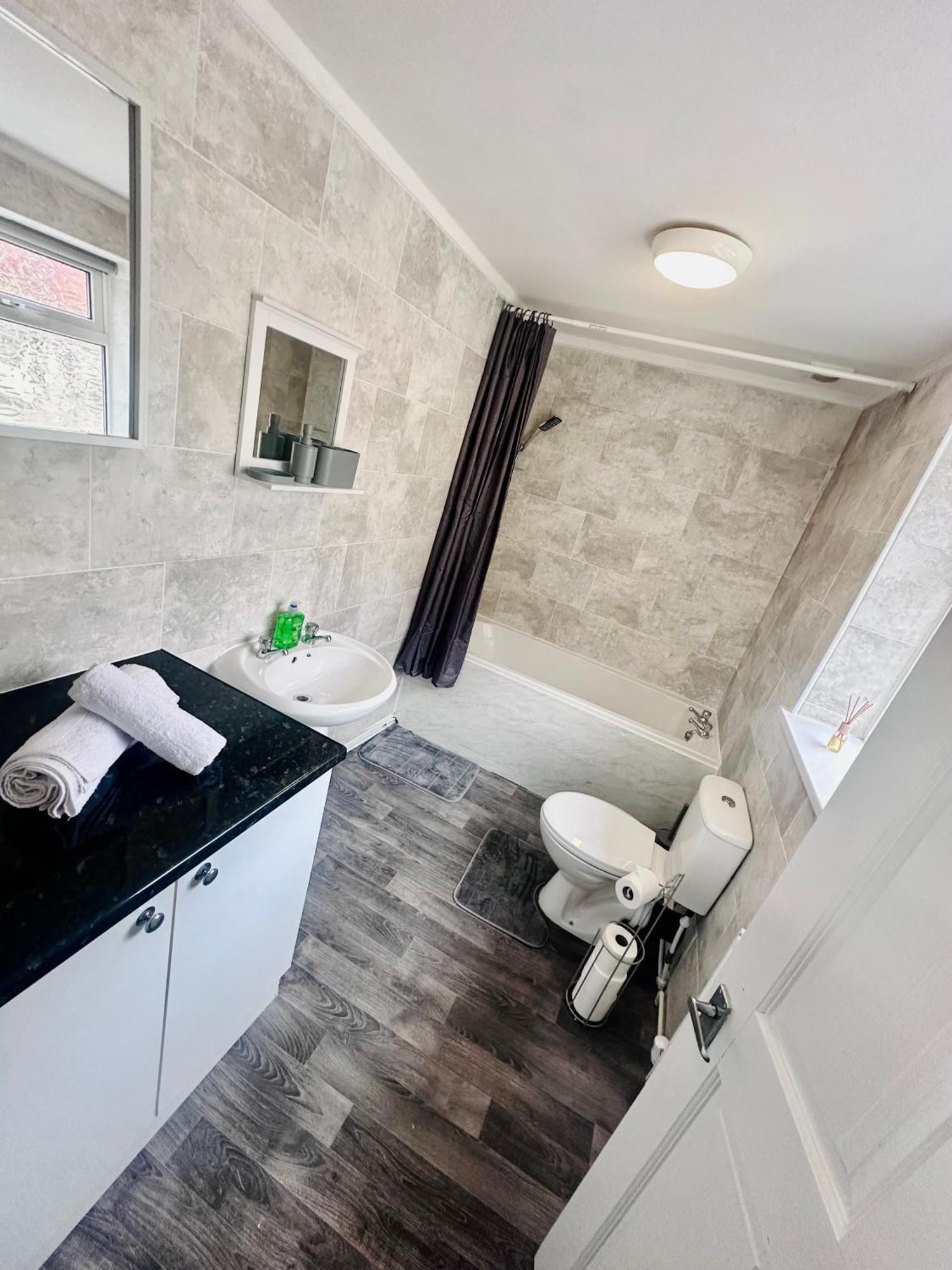 Gifford St Retreat 3Br Entire Home Middlesbrough Exteriör bild